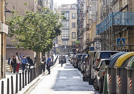 La calle Daoiz y Velarde es una de las incluidas en la Zona de Bajas Emisiones