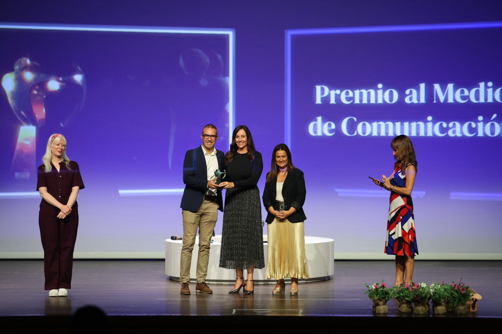 El diario AS se llevó el Premio al Medio de Comunicación por recoger en sus publicaciones la importancia que el deporte tiene para la integración de las personas con discapacidad.