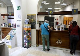 Sede de Correos en Torrelavega.