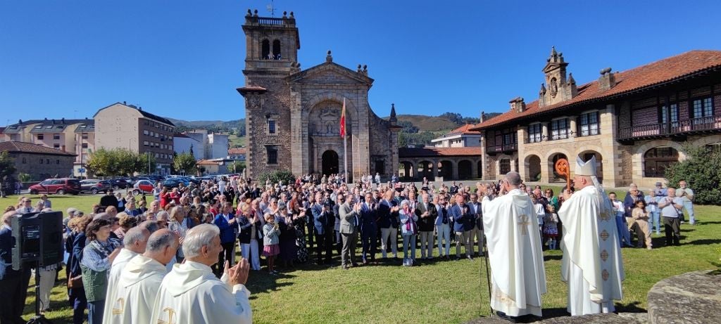 Centenares de personas asistieron a las celebraciones.