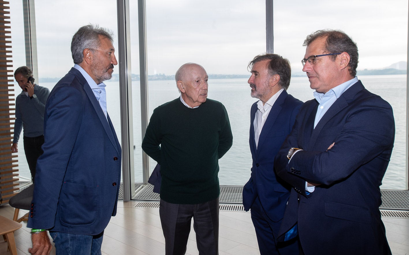 Víctor Diego, Manuel Huerta y Alejandro López-Tafall.