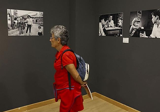 Fotografías del rodaje y fotogramas de la adaptación de Ana Mariscal.