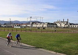Complejo deportivo Óscar Freire, con la pista de atletismo al fondo.