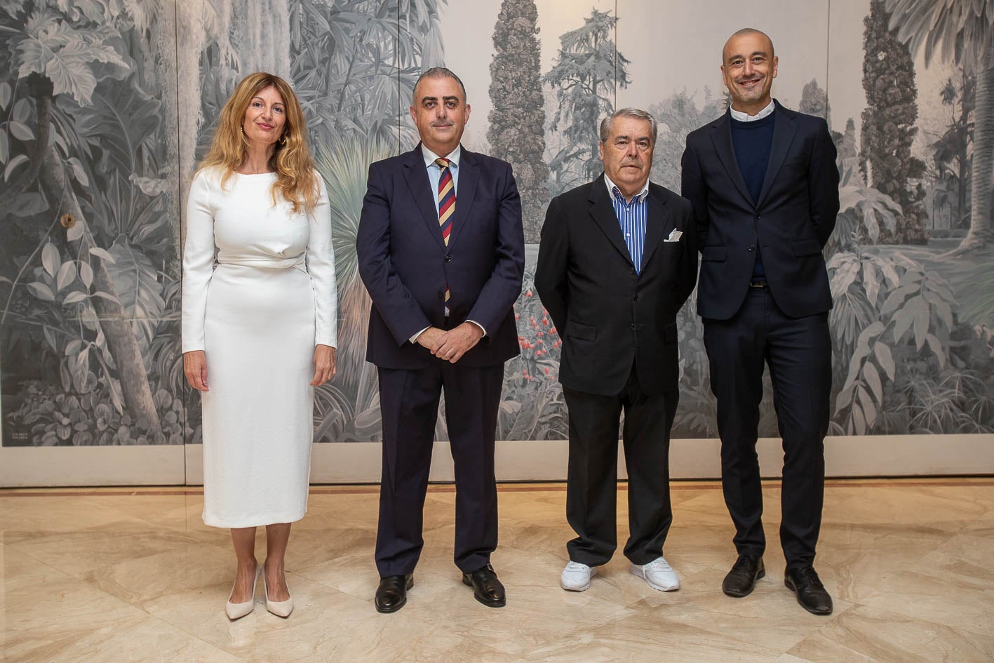 Silvia Aparicio, Roberto Media, Víctor Bustillo y Javier Lopez Estrada.