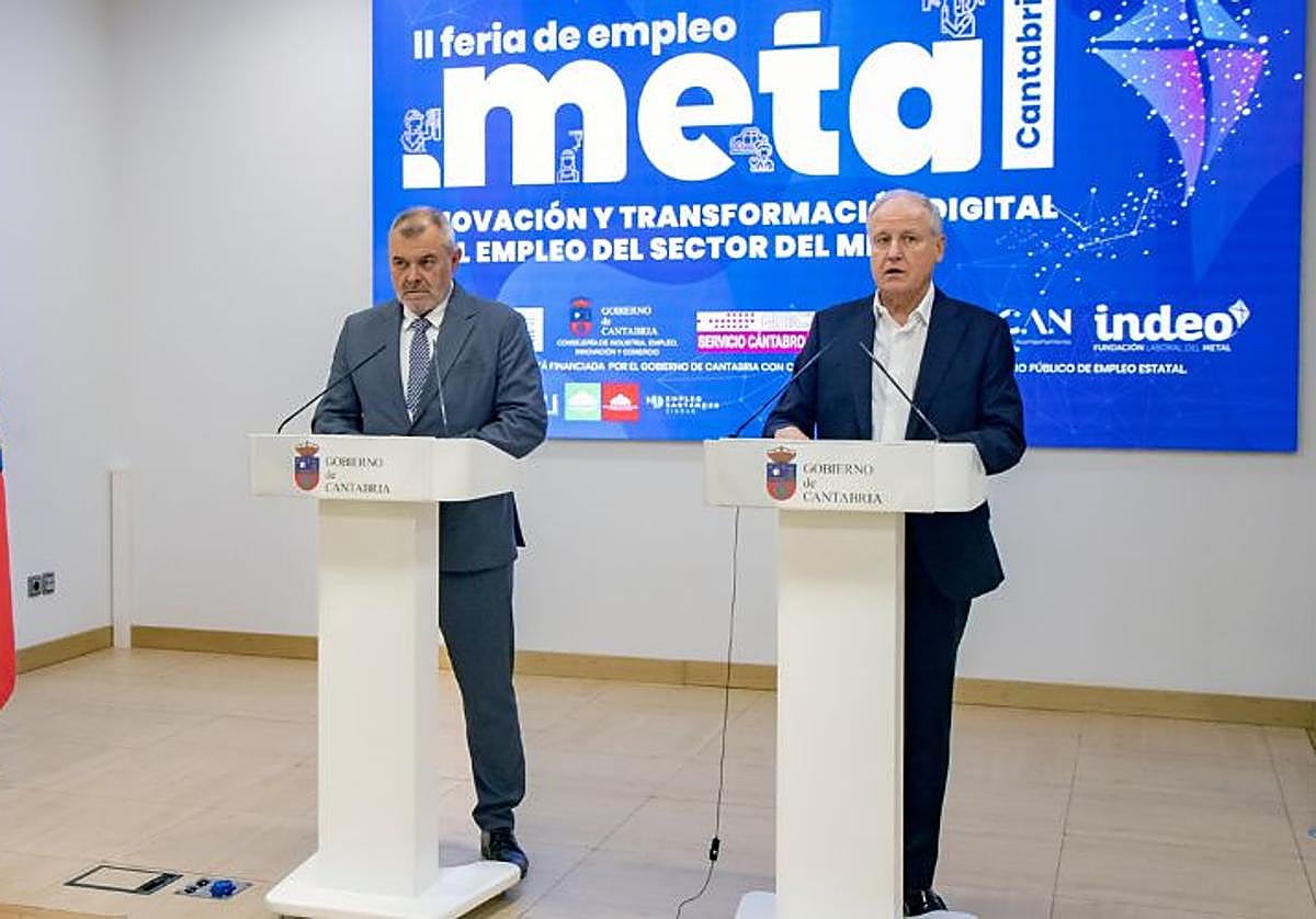 El secretario de PYMETAL, Alberto Gómez Otero y el consejero de Industria, Eduardo Arasti presentaron la feria