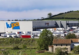 Centro logístico que Lupa tiene en la localidad de Orejo.