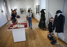 La exposición permanecerá abierta en la Casa Blanca de la finca del marqués hasta el 30 de noviembre.