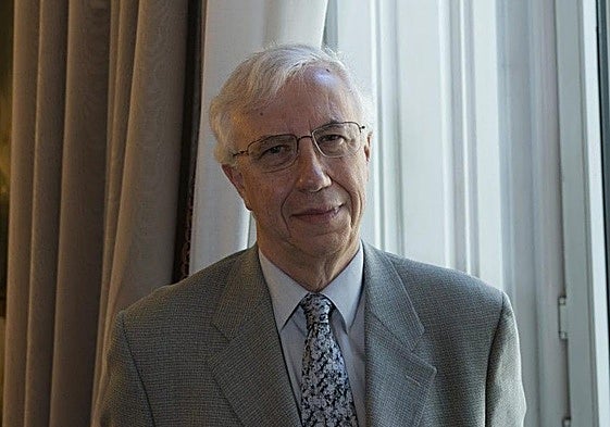 El físico y académico José Manuel Sánchez Ron, ganador de la XXXVI edición del Premio Internacional Menéndez Pelayo.