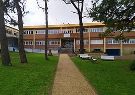 El colegio de Somo tendrá una pista cubierta acorde al entorno