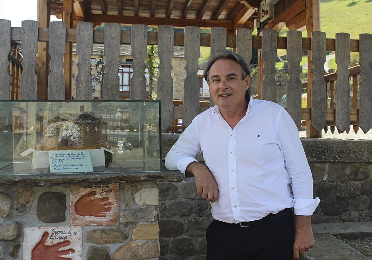 El alcalde de Vega de Pas, Juan Carlos García Diego.