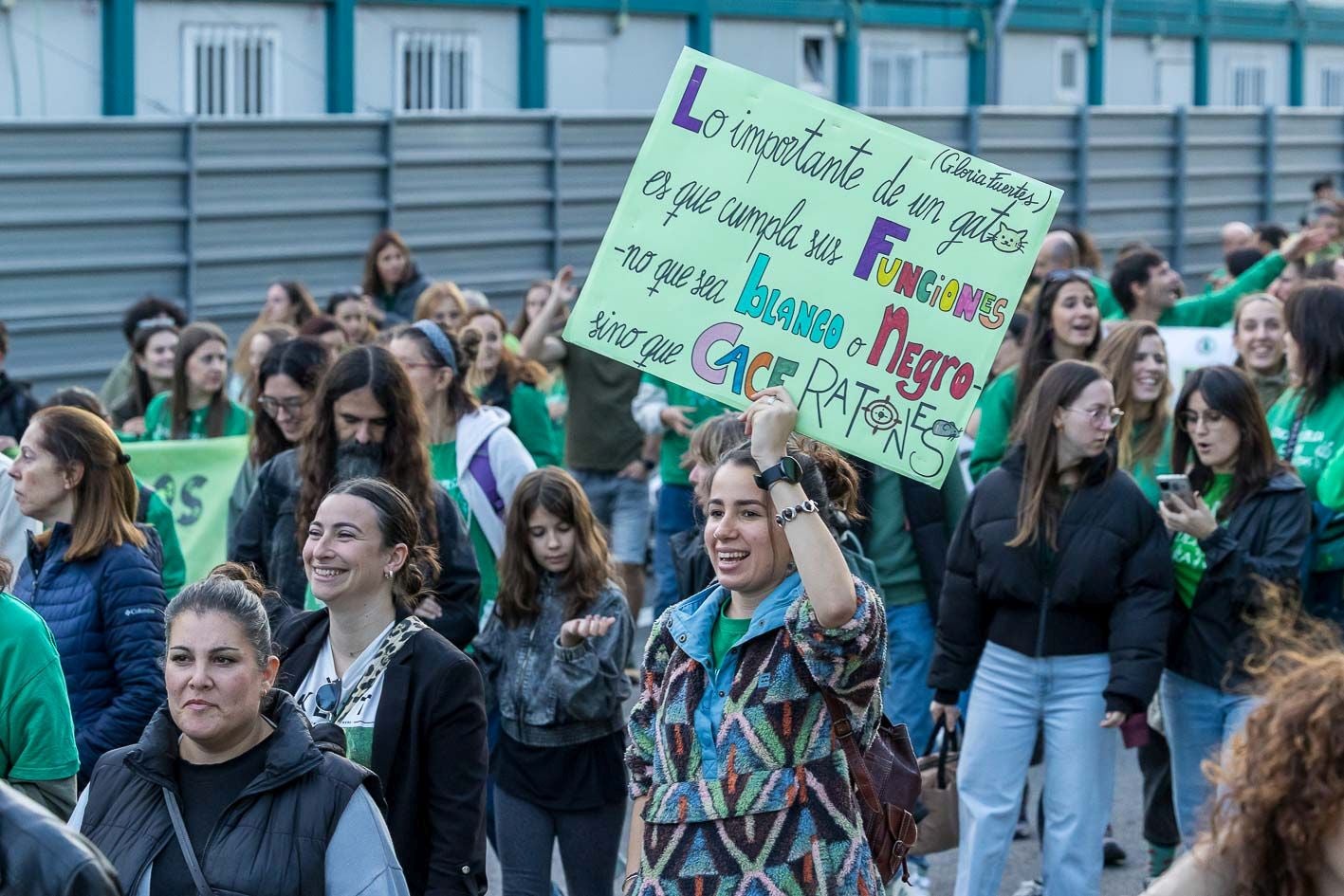 Una movilización multitudinaria llenó las calles de Santander en la cuarta jornada de huelga de la semana.