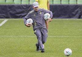 José Alberto, durante la sesión del miércoles en los Campos de Sport.