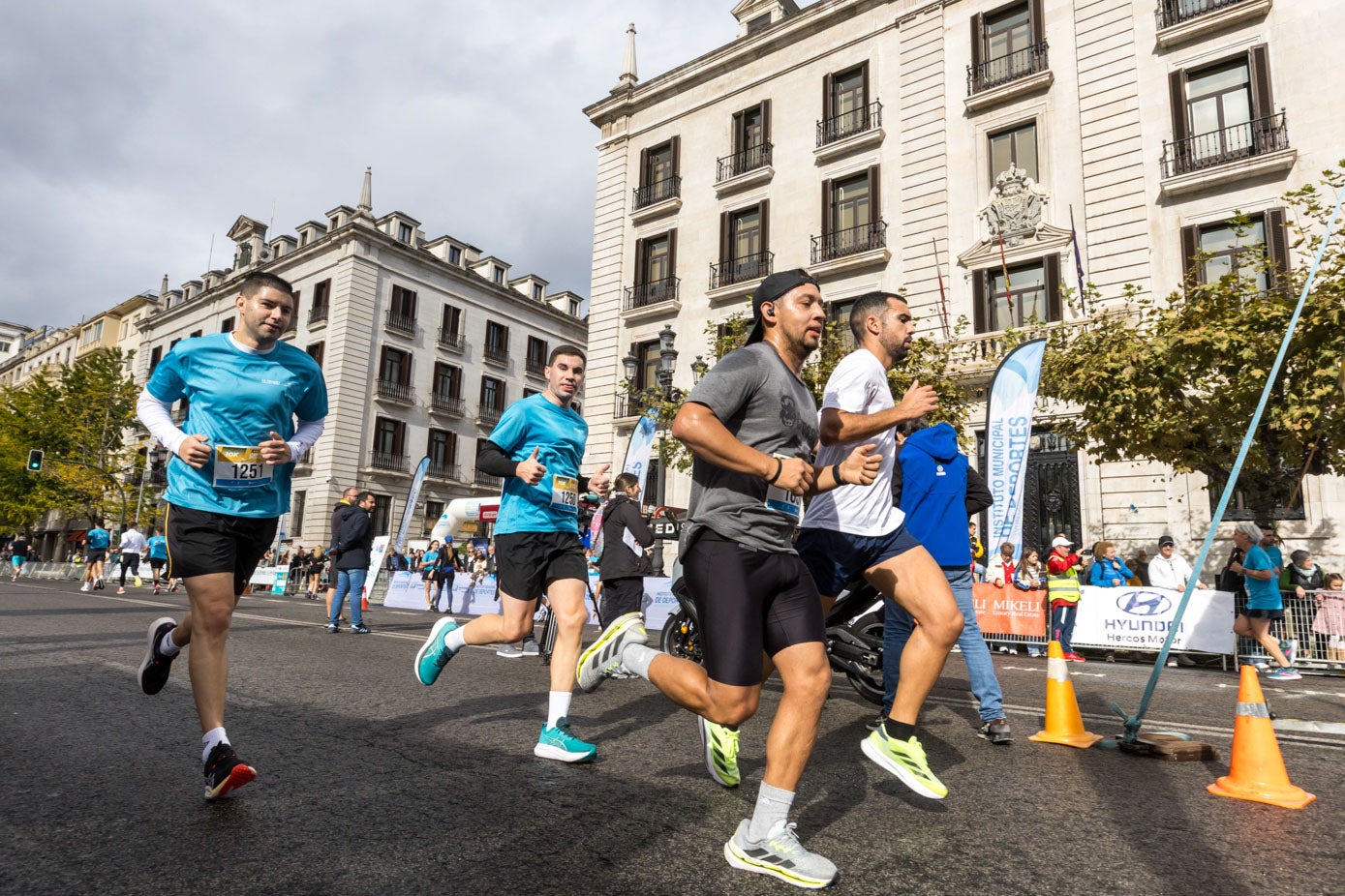 ¿Has participado en la Carrera Popular? Búscate en las fotos