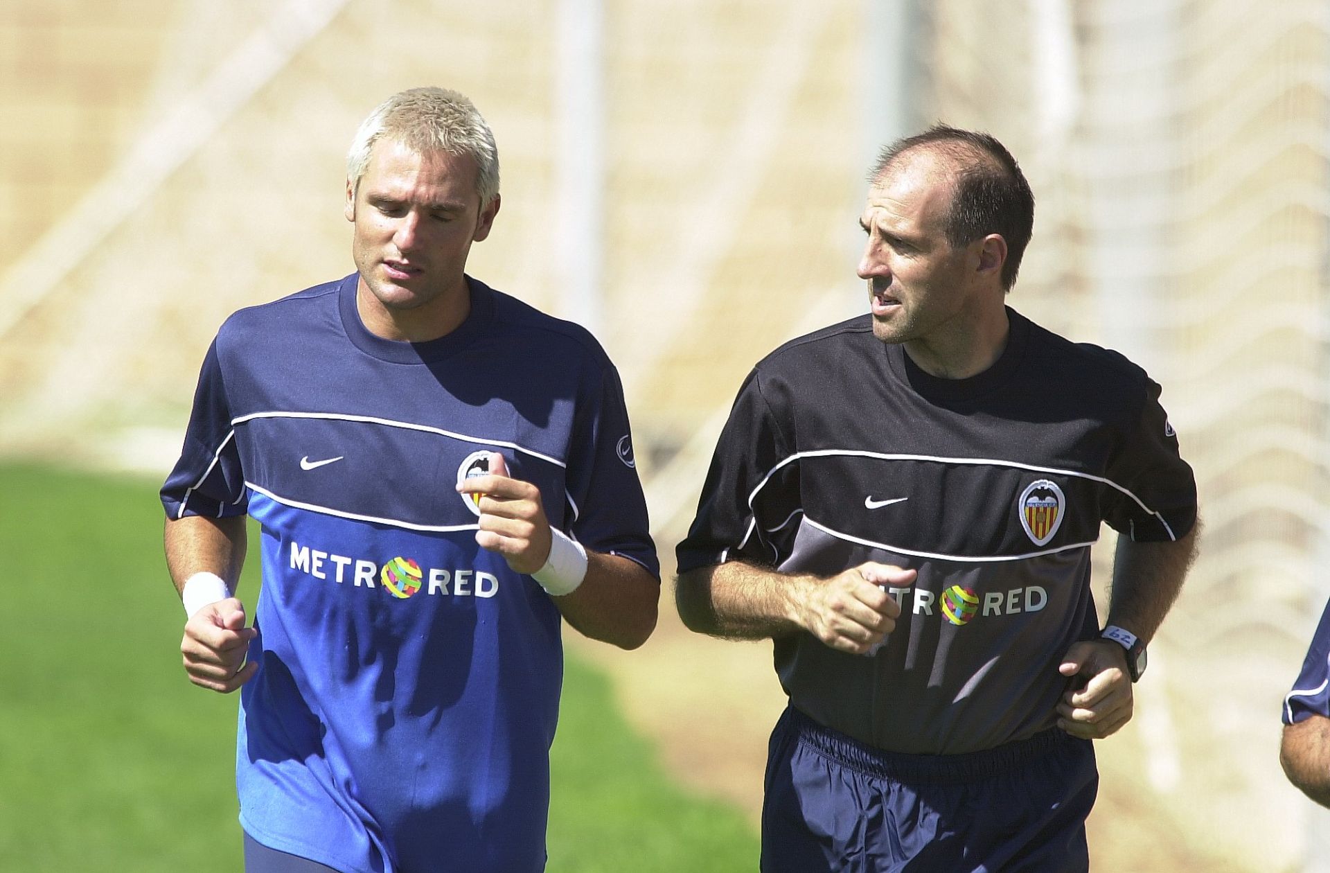 Junto a Rafa Benítez en un entrenamiento del Valencia