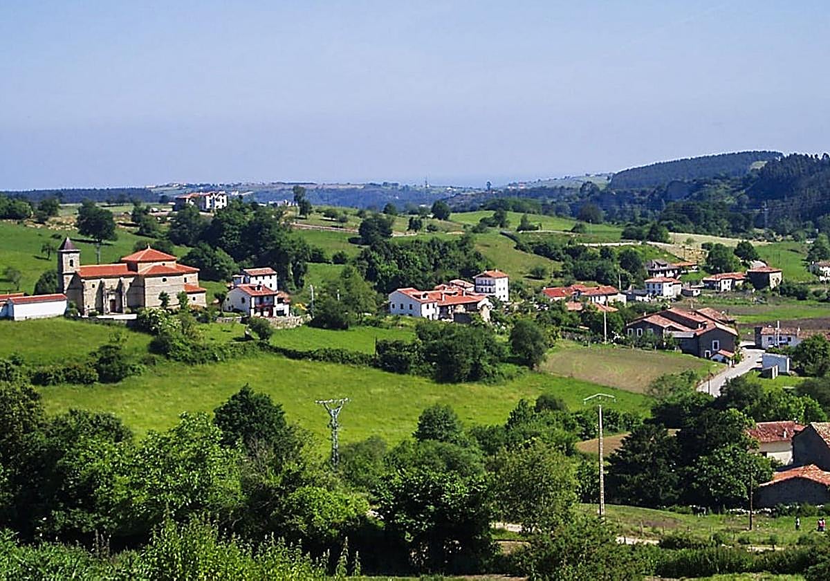 Pueblo de Gandarilla, por donde discurre una de las rutas.