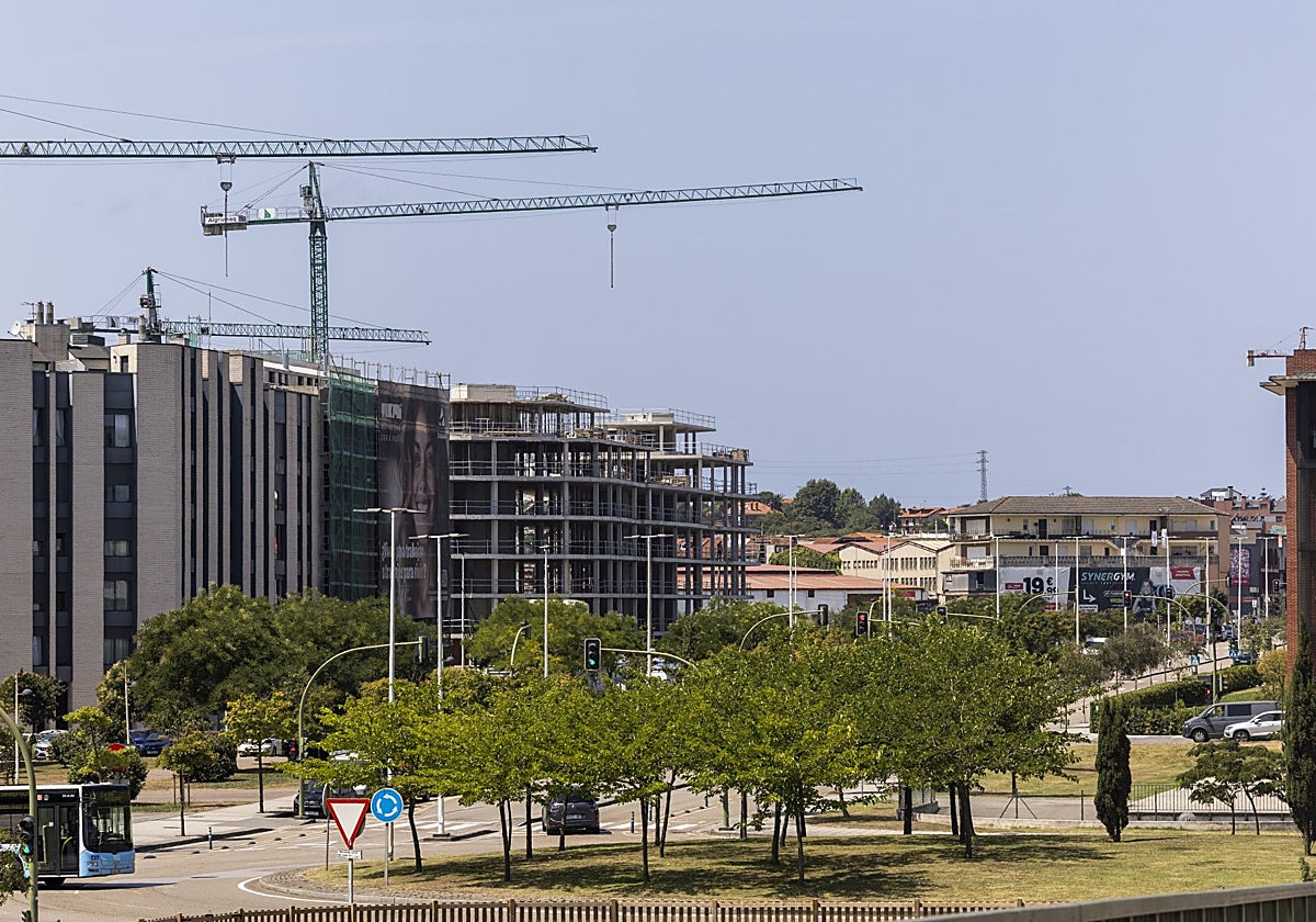 Nuevos bloques de edificios en el barrio de Nueva Montaña.