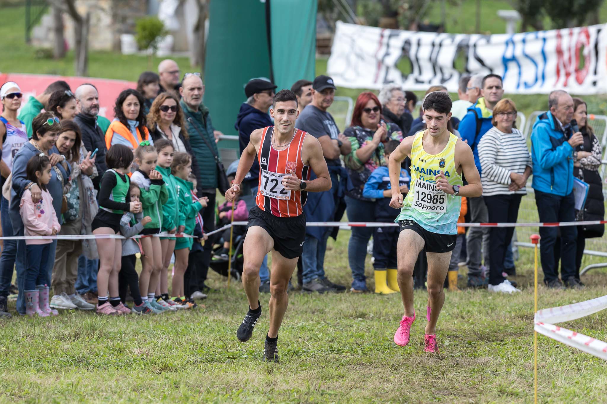 Santiago Cobo, camino de la segunda plaza.