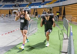 Los atletas combinaron seis kilómetros de running con seis sesiones de entrenamiento, intercalados en un formato continuo