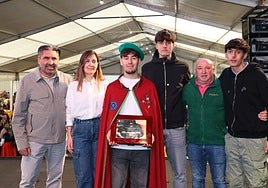 De izquierda a derecha, Ángel Moreno, Silvia Origlia, Víctor Moreno, Manuel Moreno, Quinito Besoy y Ángel Moreno.