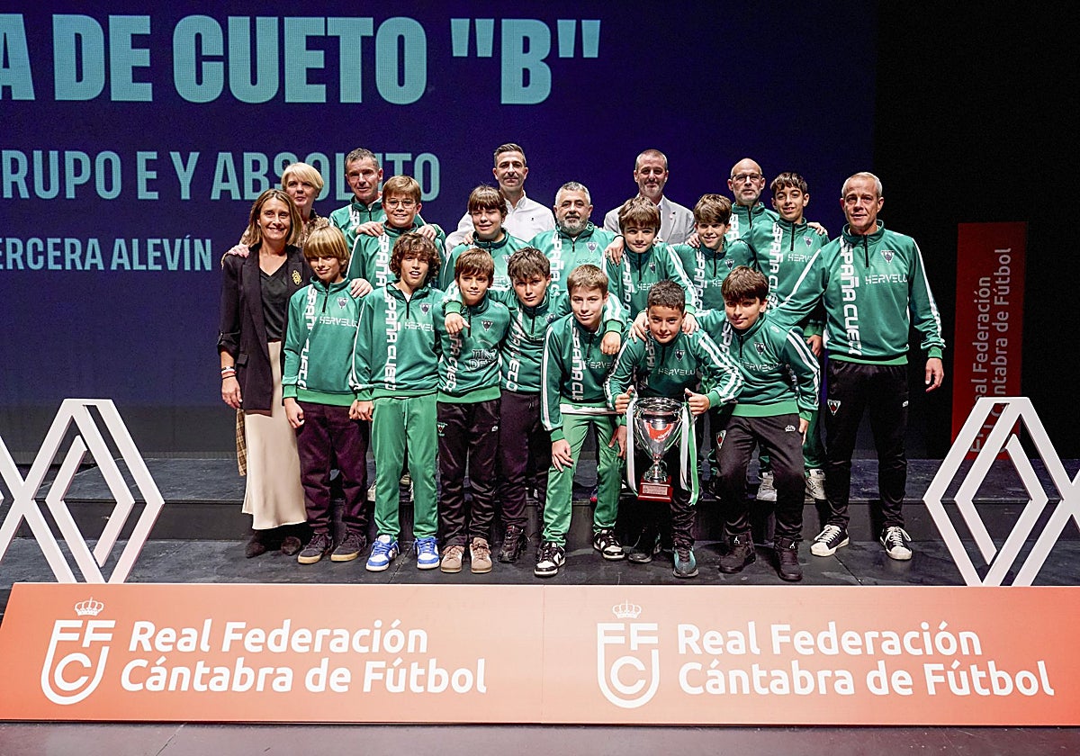 La Gala del Fútbol Cántabro, en imágenes