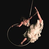 Alyssa Bunce, compañía canadiense-mexicana, presentará una obra.