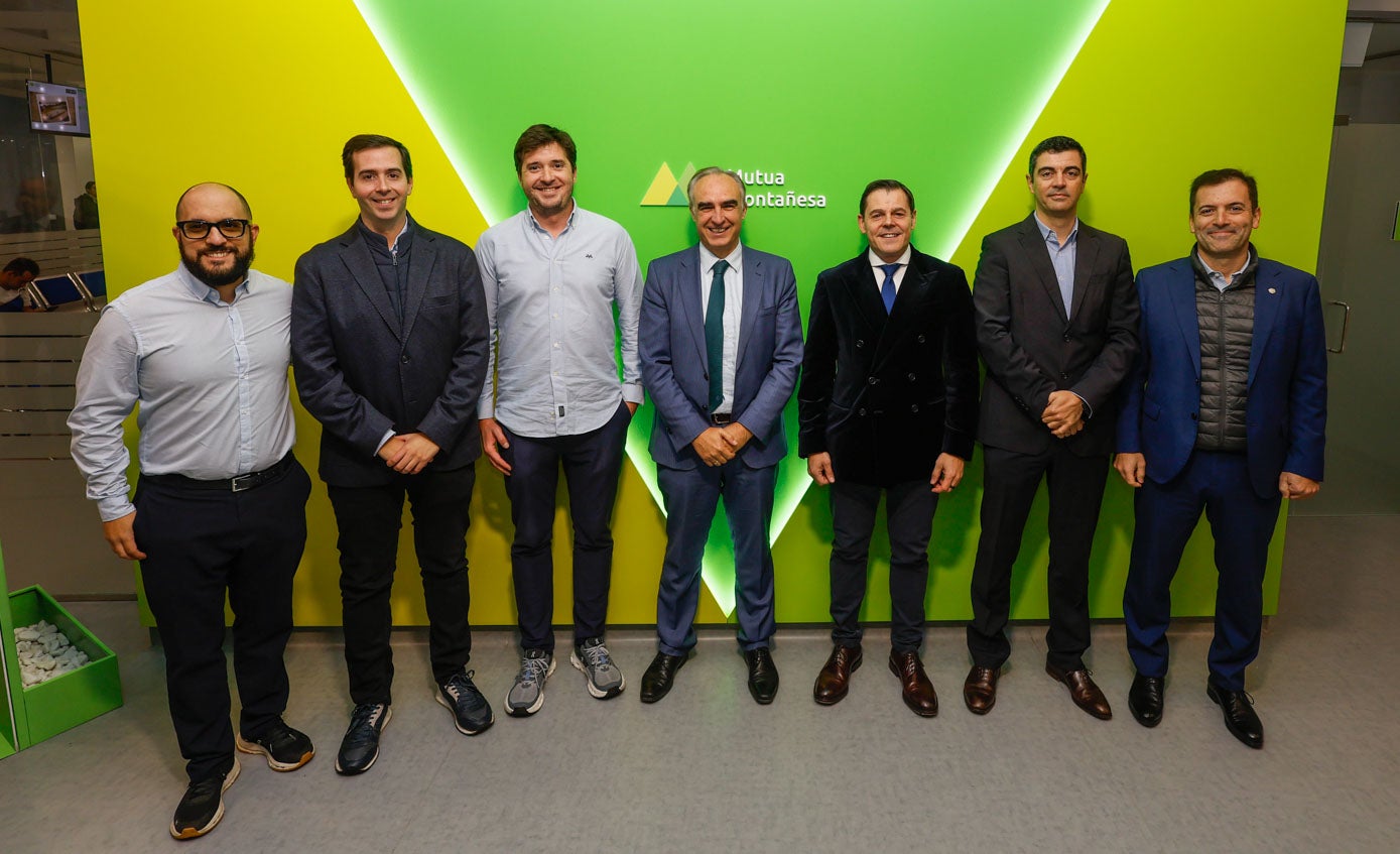Alberto Monge, Pablo Lanza, Manuel Coterillo, Javier Puente, Alberto Martínez Lebeña, Manuel Lobeira y Pedro Gómez.