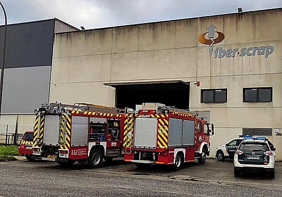 Accidente laboral mortal producido este miércoles en el Polígono de Barros (Los Corrales).