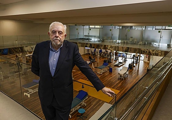 Octavio Granado, el jueves en el Hospital que Mutua Montañesa tiene en Santander con motivo del 120 aniversario de la entidad.