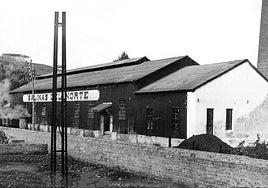 Antiguas instalaciones de Salinas del Norte en Cabezón de la Sal.