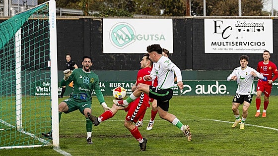 El Rayo rompe su mala racha ante el Sarriana