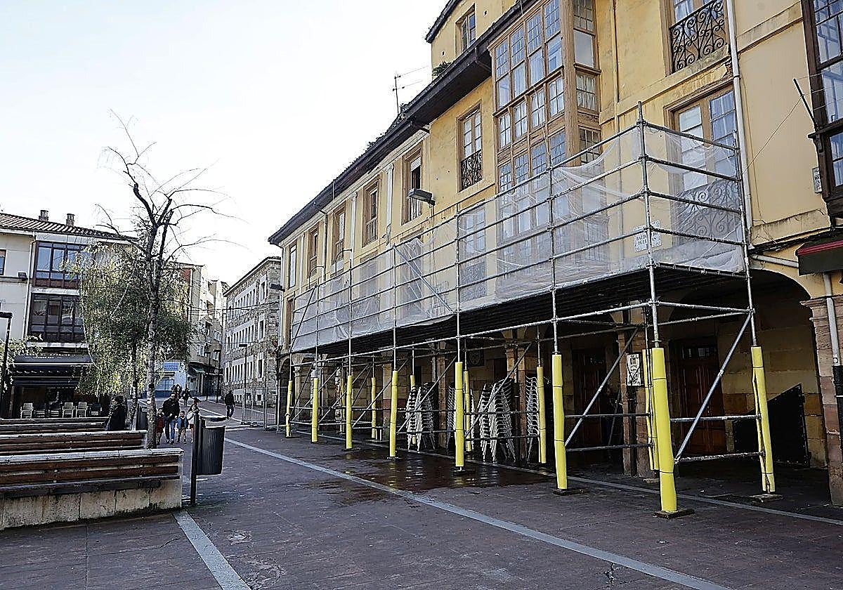 Obras en la plaza Baldomero Iglesias.