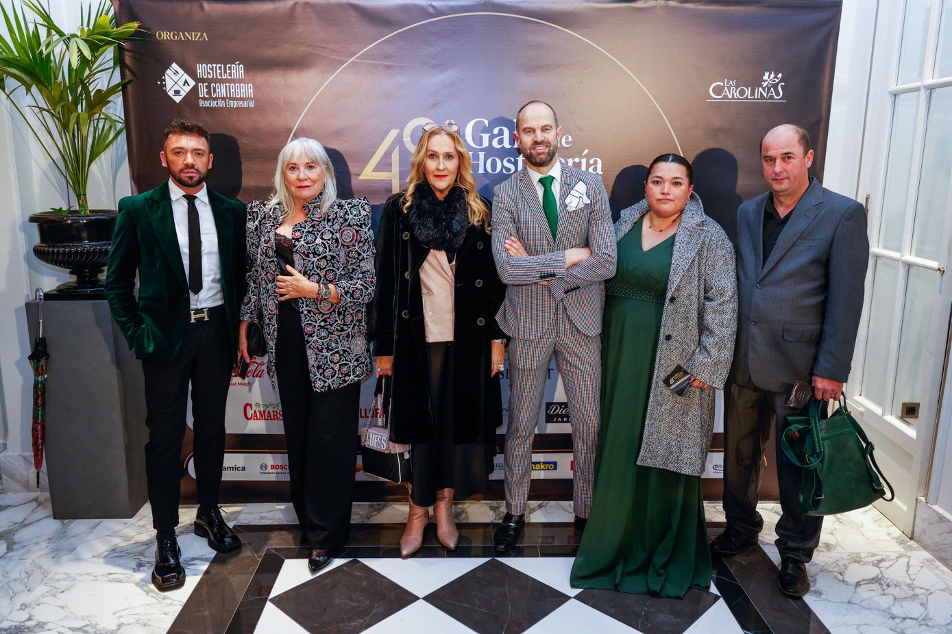 Santi Martino, María Muñoz, Nora Lavín, Marco Pérez Ansola, Carla Pinto y Luís Cobo.
