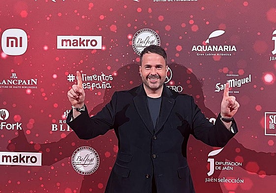 El cocinero de La Bien Aparecida, feliz a la conclusión de la gala.