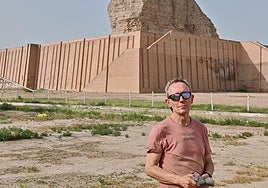 Óscar Losa y sus 'Lugares de los que nunca se vuelve' para entender el mundo, en Librería Gil