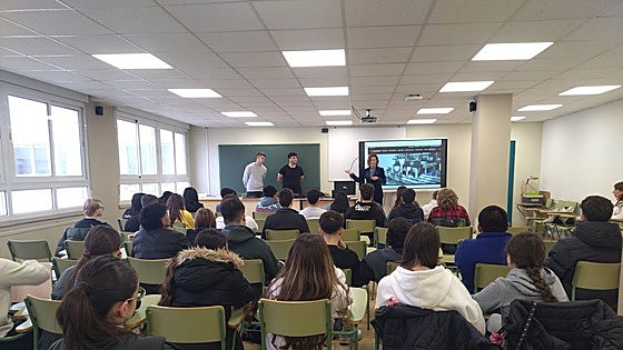 Los centros educativos comienzas las visitas a sus empresas mentoras