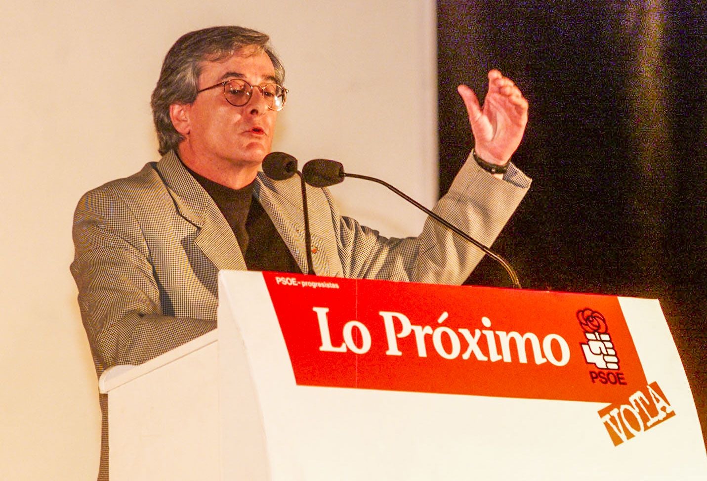 Una vida dedicada a Santoña y al PSOE