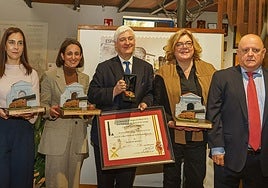 De izquierda a derecha, María Saiz, Irene Díaz, Didier Nagant, Elisabeth Froipont y Ángel Cuadrado