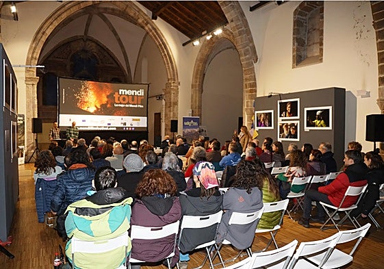 Asistentes a las jornadas europeas de cine de montaña de Mendi Tour celebradas recientemente en Potes