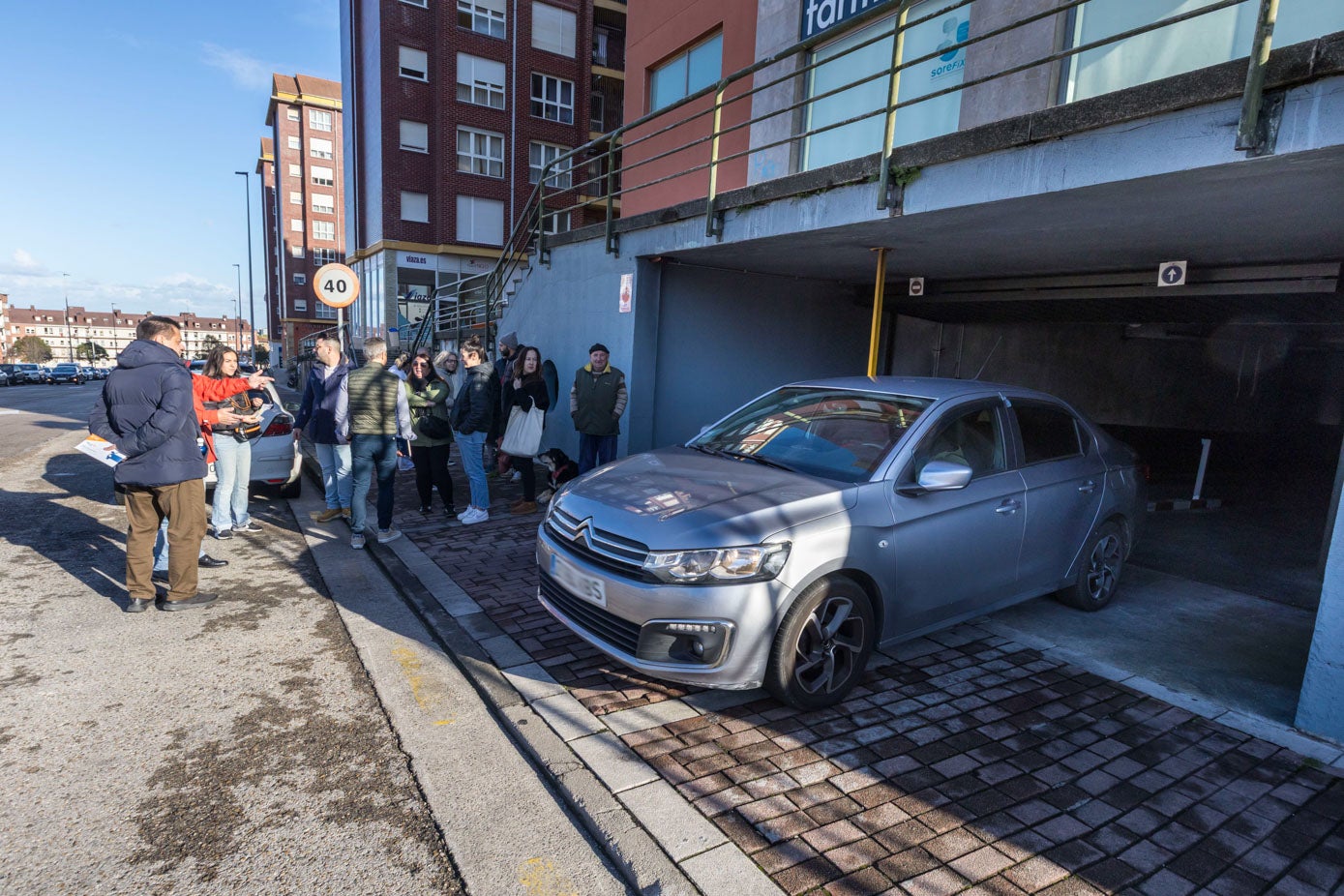 Muchos coches, por suerte, no sufrieron daños. 