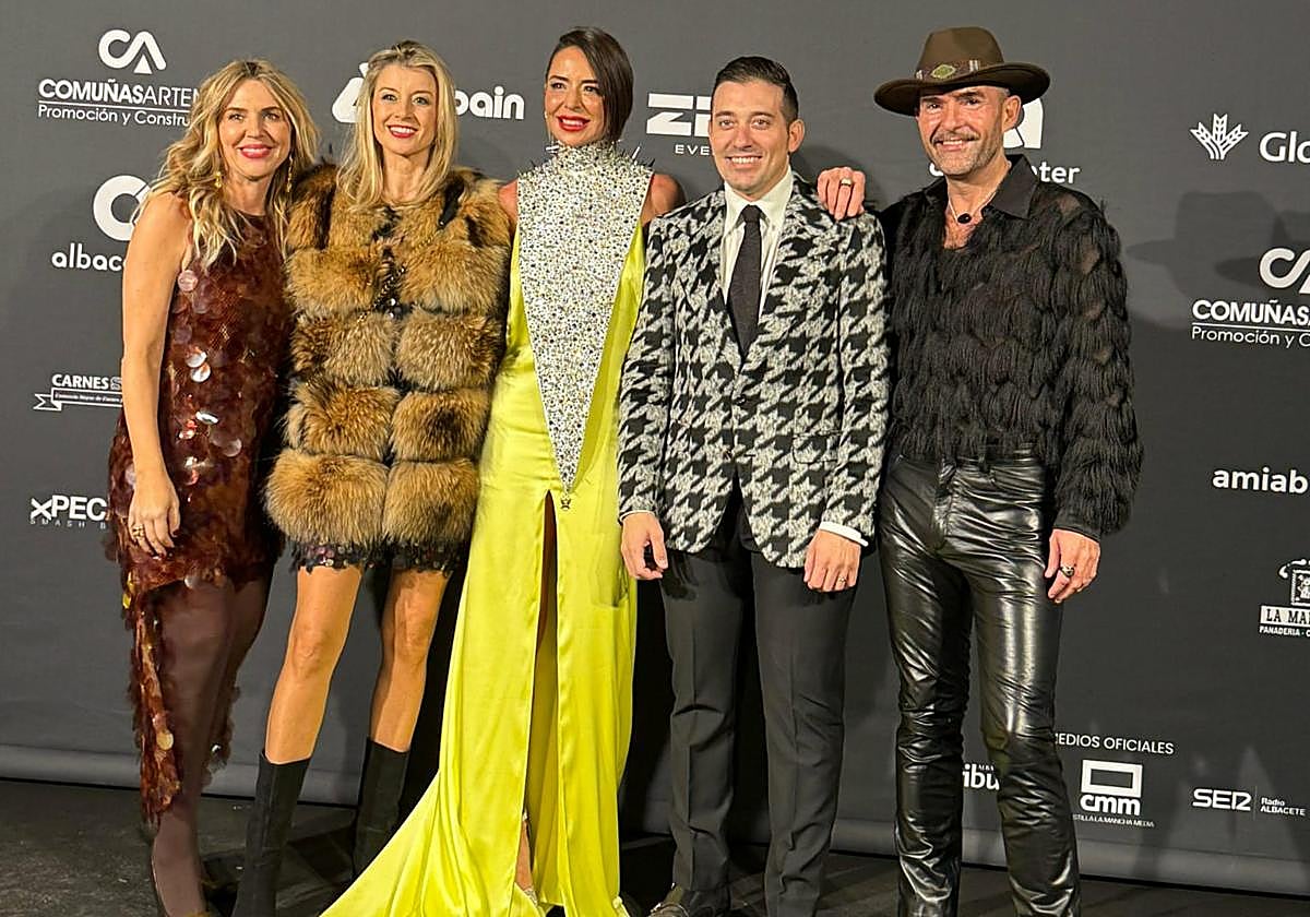 Paula Alegría, Vanessa Martínez, Lola Muñoz, Miguel Ángel Ramiro y José Luis Callejo en la Ab Fassion.