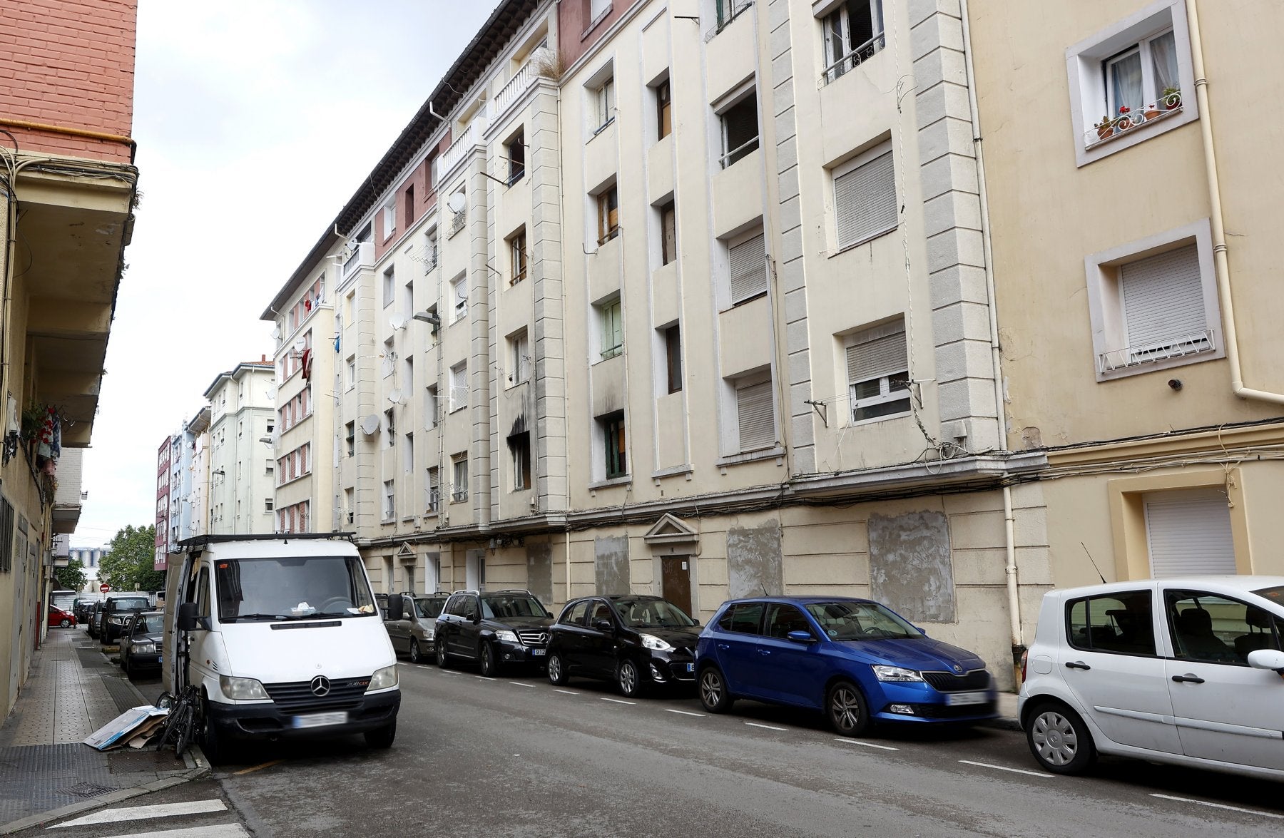Edificio de la calle Marqueses de Valdecilla y Pelayo donde se proyectan estas viviendas, en La Inmobiliaria.