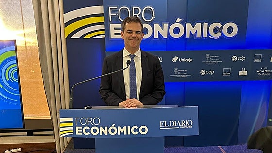 «Cantabria debe mejorar su infraestructura e incentivar la inversión y el consumo»