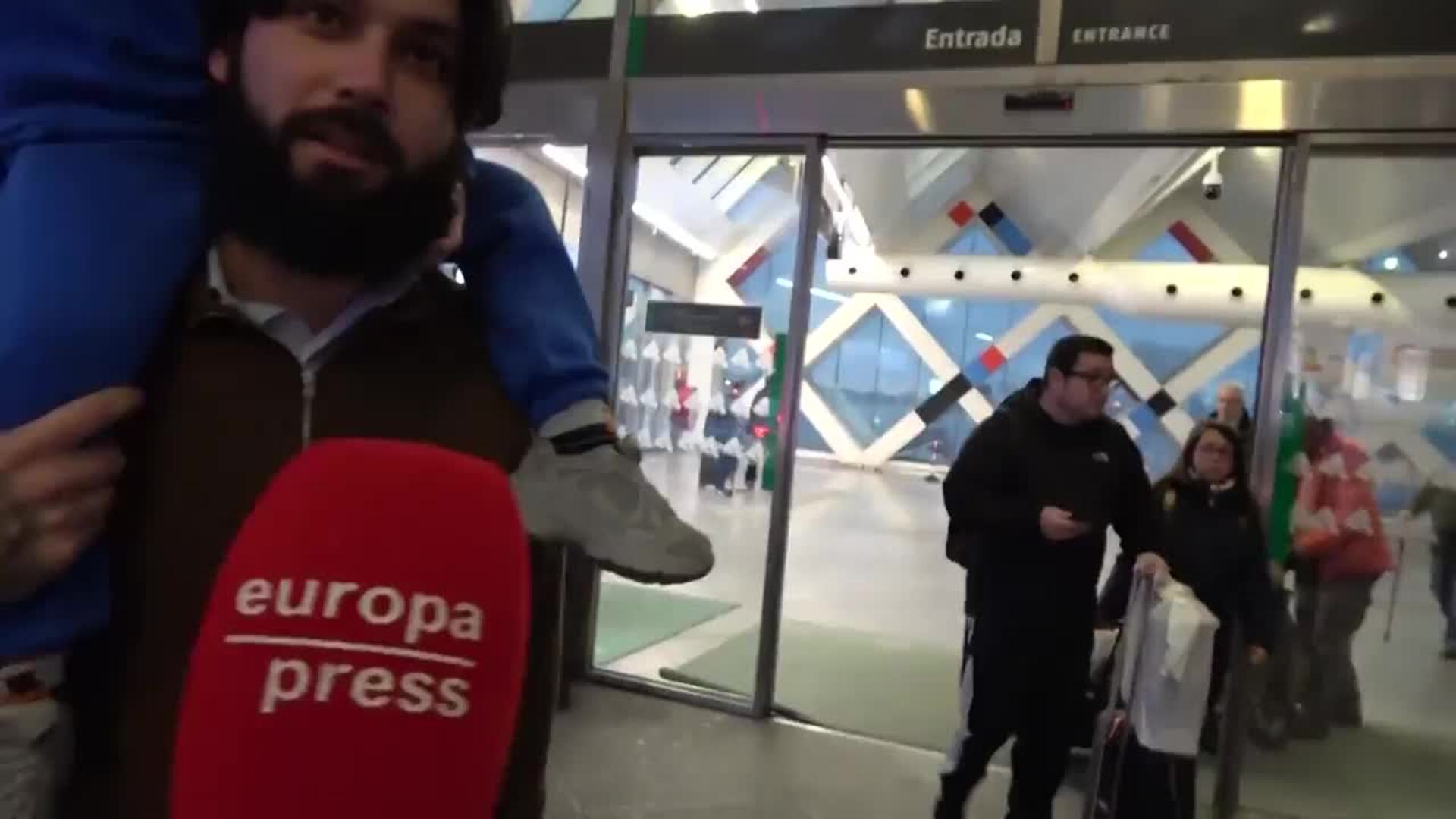 Jota Peleteiro, de lo más cómplice con su mujer en plena guerra mediática contra Jessica Bueno