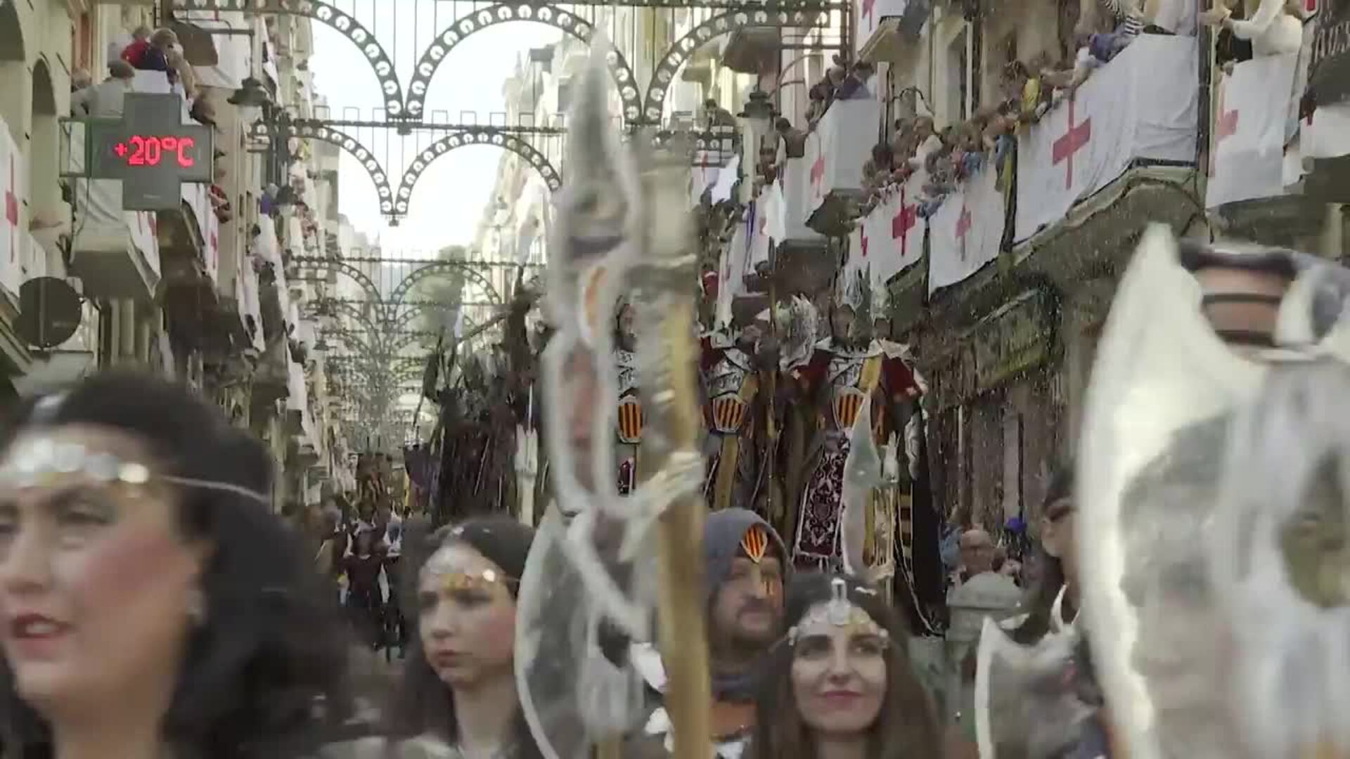 Morant insiste en que Mazón "no puede estar en la calle" porque su pueblo "no lo soporta"