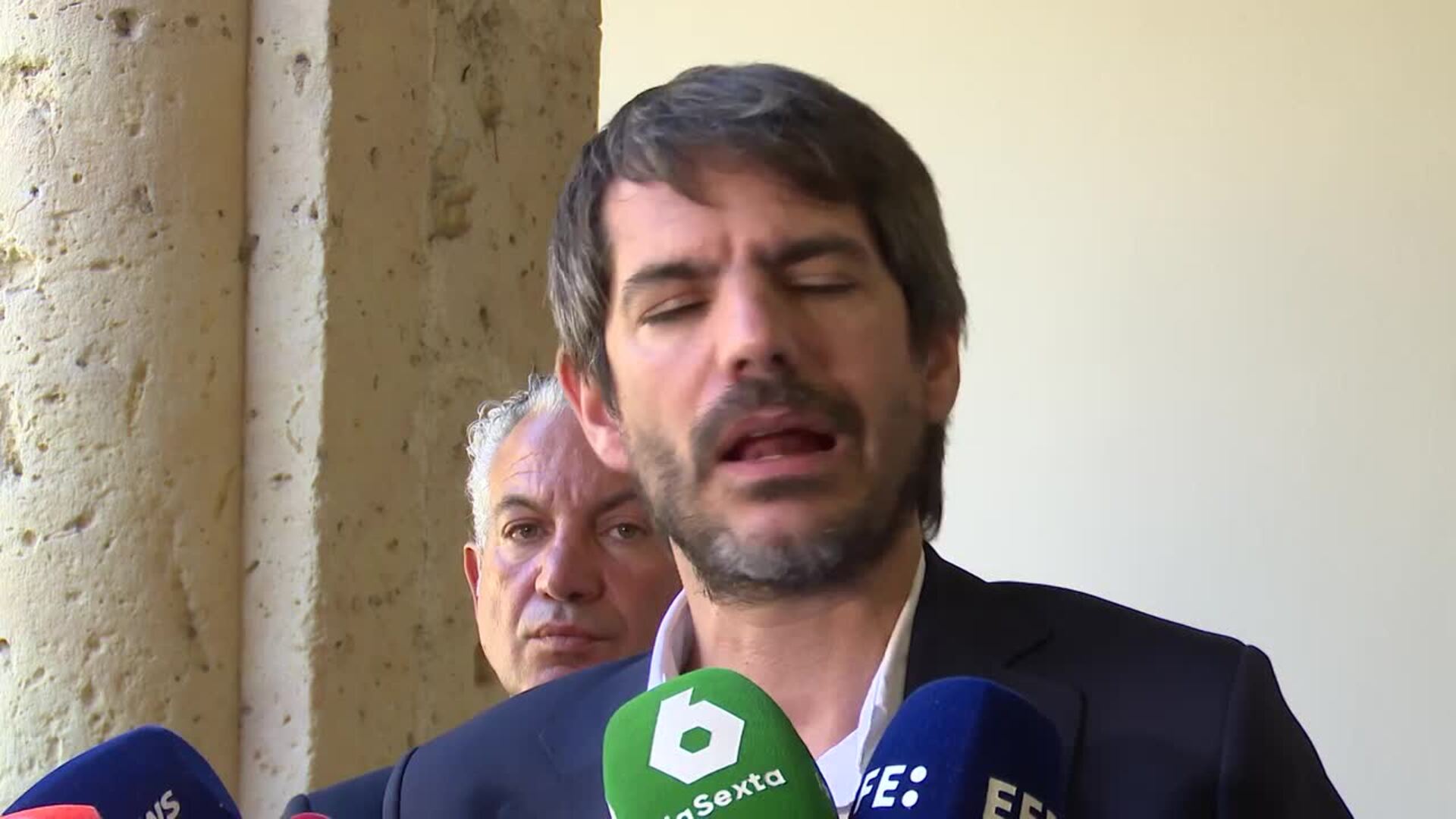 Urtasun rechaza a los "escuadristas que siembran el terror" en los barrios