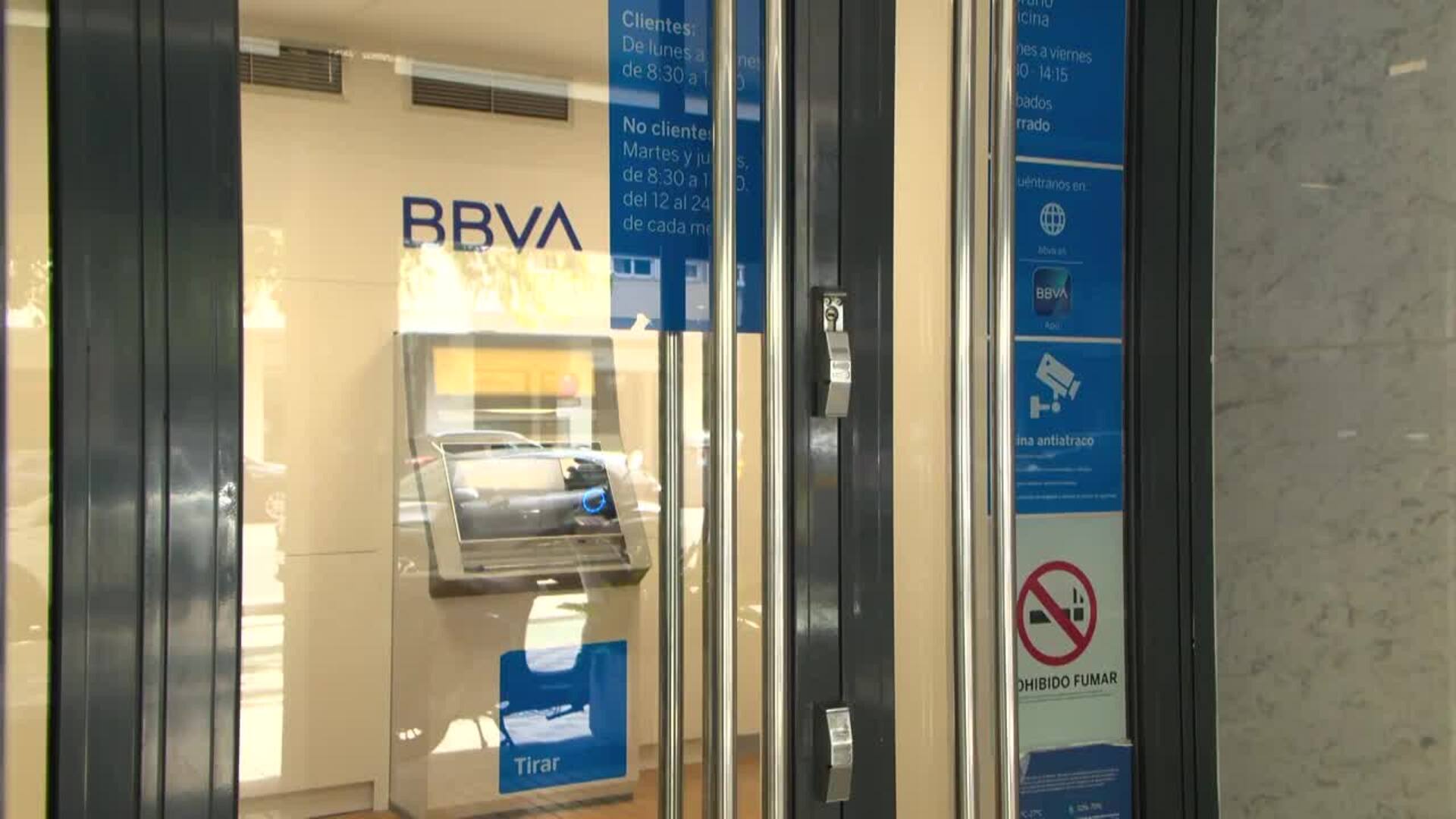 BBVA recurre ante el Supremo la condición del Gobierno para aprobar la OPA a Banco Sabadell