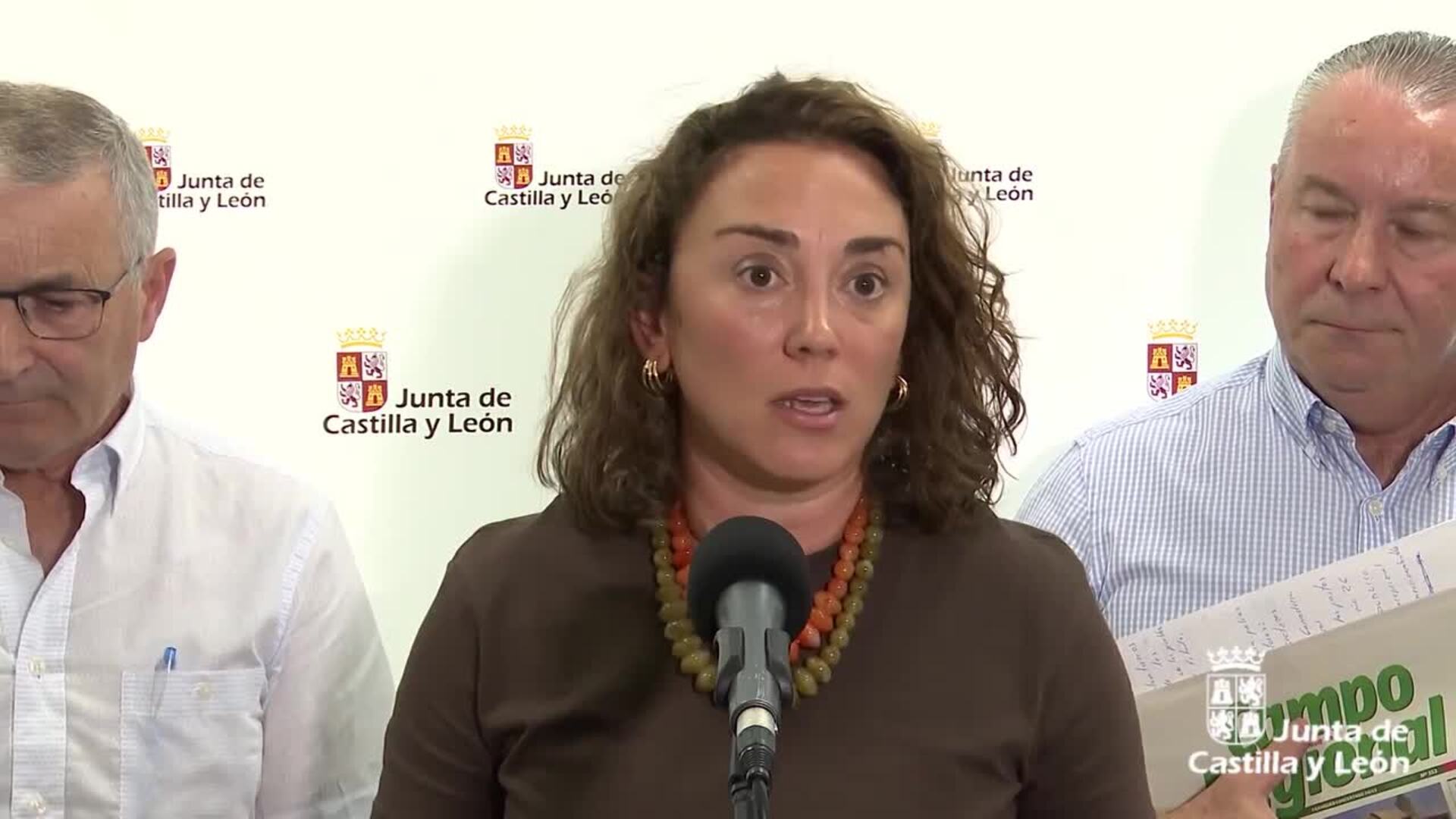 La Junta inicia el suministro de agua y alimentos al ganado afectado por los incendios en CyL