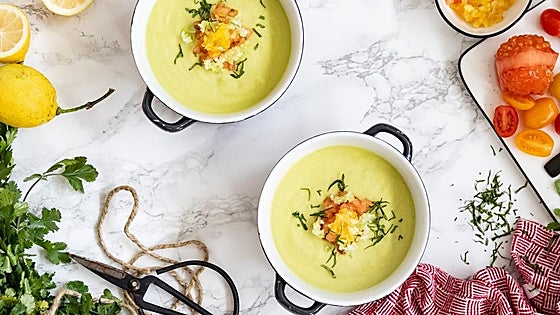 Crema de aguacate, digestiva, sencilla y muy apetecible