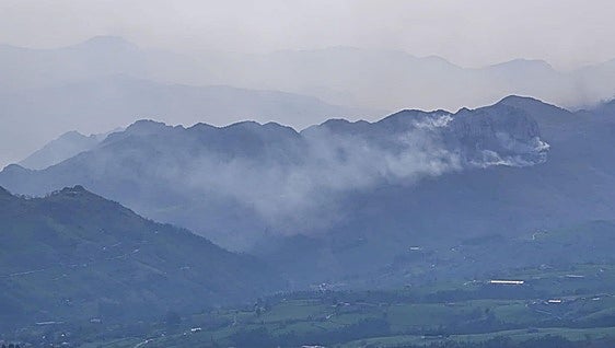 La oleada de incendios pone a prueba la lucha contra «los delincuentes del mechero»