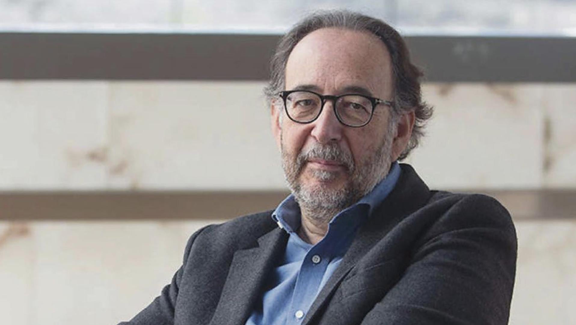 Carlos López ha sido Abogado del Estado y desempeñado cargos relevantes en empresas tecnológicas como Telefónica, IBM o Vodafone.